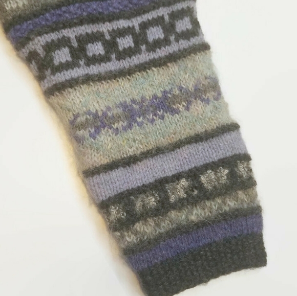 Northern Isles Wool Scottish Cardigan Sweater - Picture 8 of 16